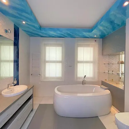 Luxury Villa