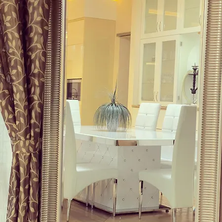 Luxury * Warsaw